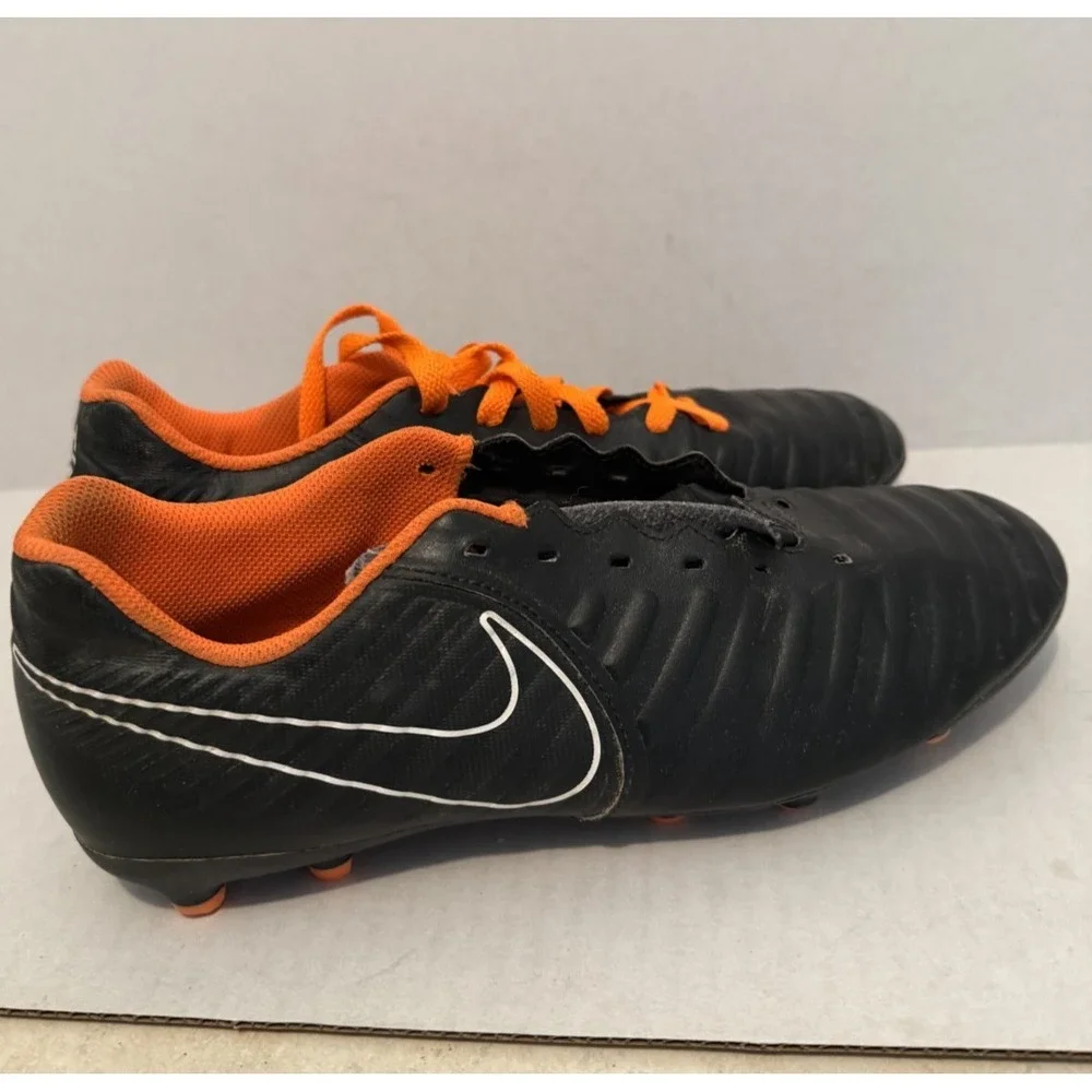 Nike Tiempo Legend Men's 8 Youth Black Running Soccer Cleats‎ Shoes AH7251-080